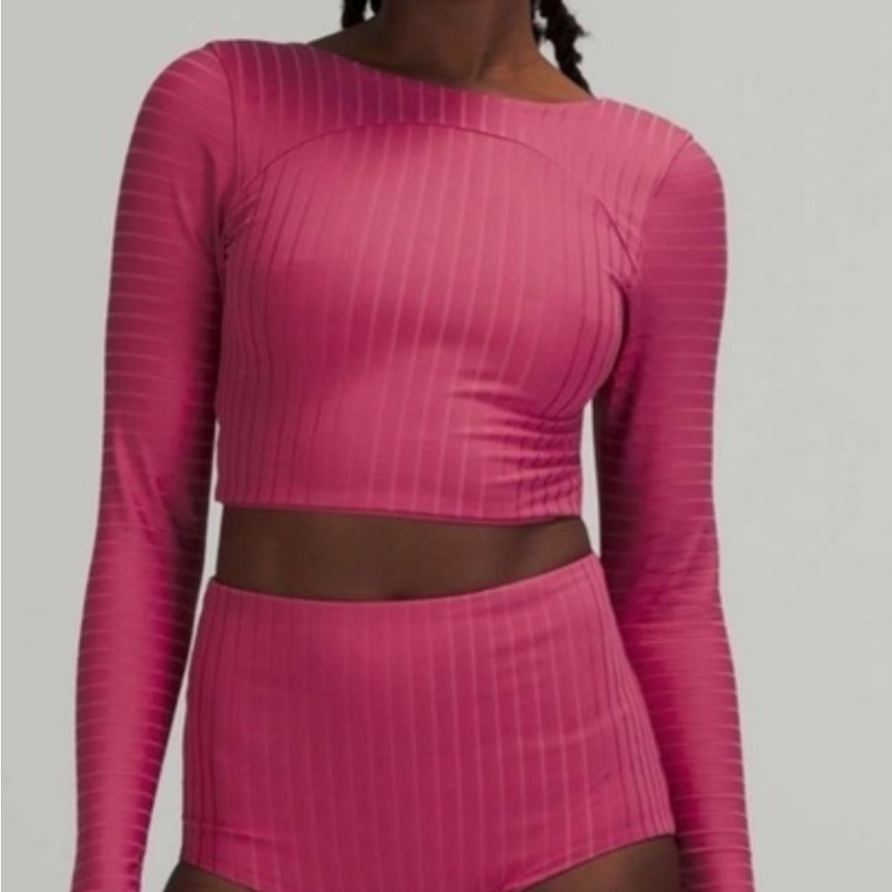 Lululemon Athletica Vibrant Pink Crop Top